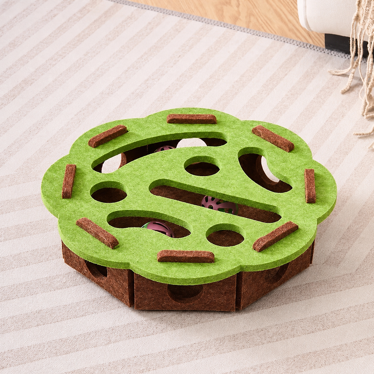 Interactive Cat Puzzle Toy Box – Felt Activity Board with Ball for Indoor Cats